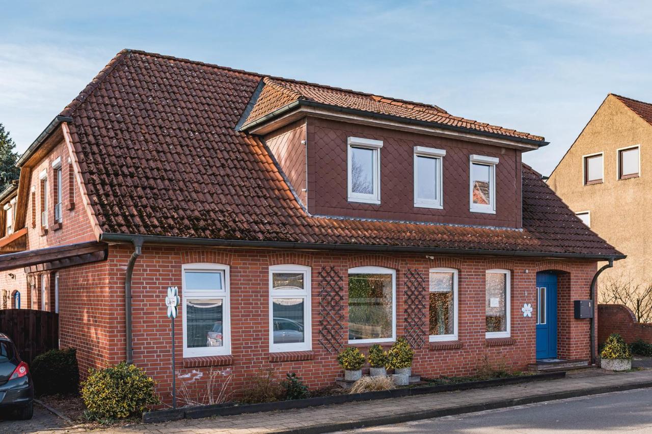 Lilie Inn Pension - 24 Stunden Check In Schneverdingen Eksteriør billede
